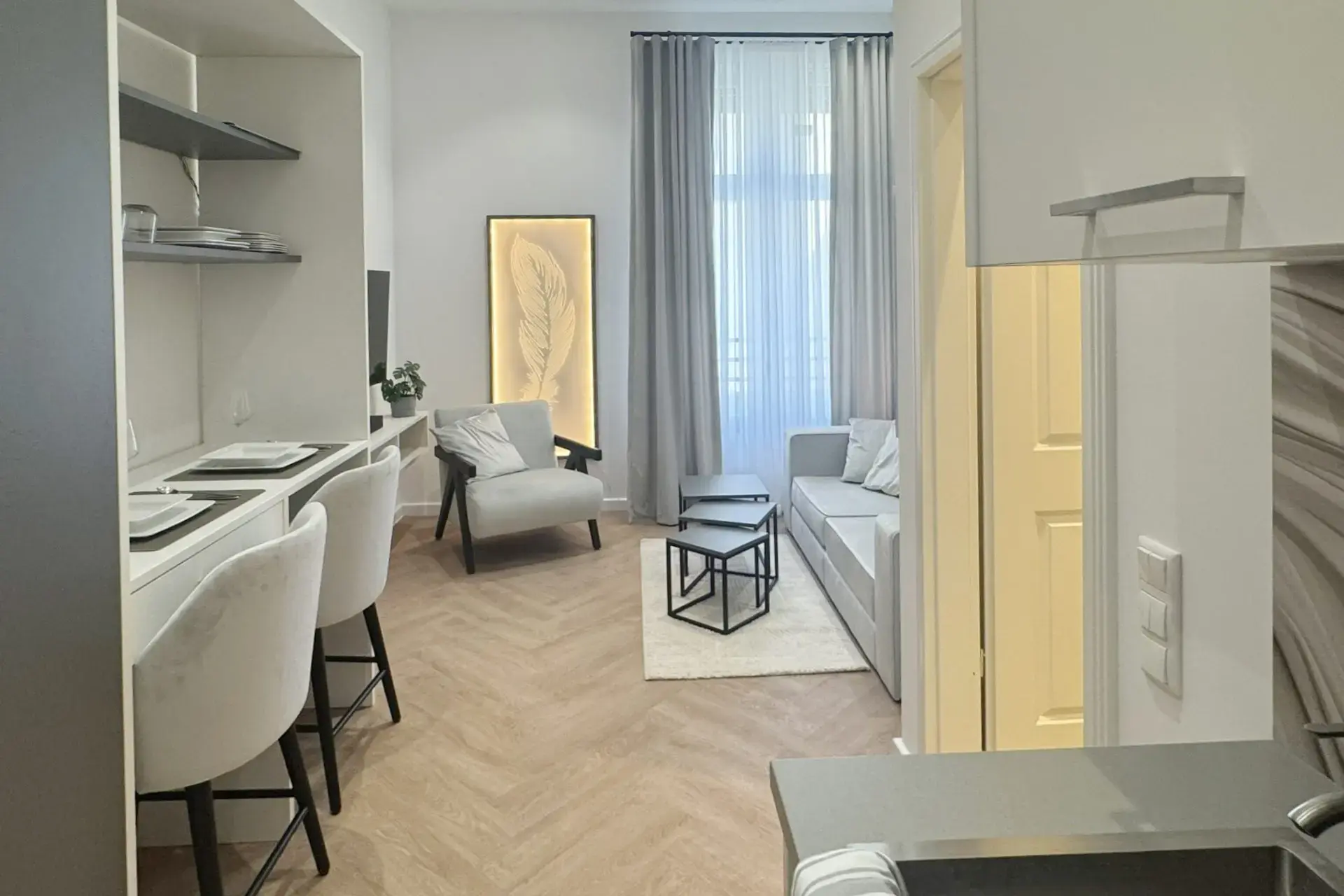 Roomtype Water